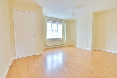 2 bedroom house to rent, The Crescent, St. Ives