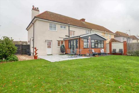 4 bedroom semi-detached house for sale, Great Clacton CO15