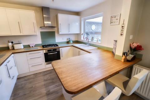 3 bedroom terraced house for sale, Bude Crescent, Stevenage, Hertfordshire, SG1