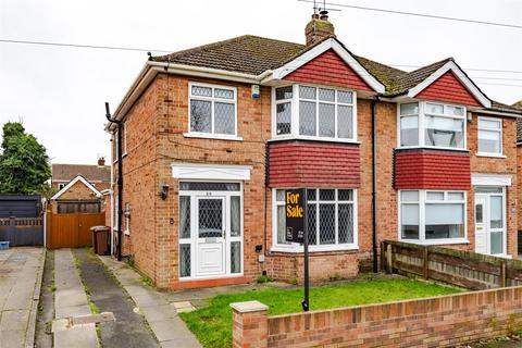 3 bedroom semi-detached house for sale, Mirfield Road, Scunthorpe