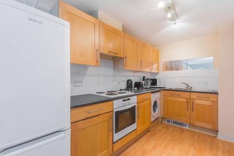 2 bedroom flat to rent, Glaisher Street, Greenwich, London, SE8