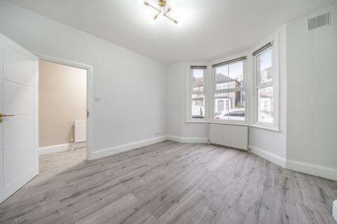 4 bedroom terraced house for sale, Hawstead Road, London