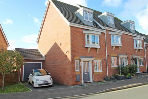 4 bedroom townhouse for sale, Snowberry Road, Newport