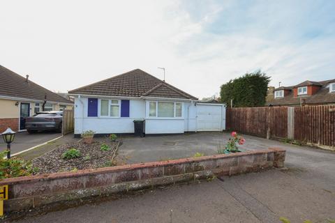 3 bedroom detached bungalow for sale, Ravenswood Road, Burgess Hill, RH15