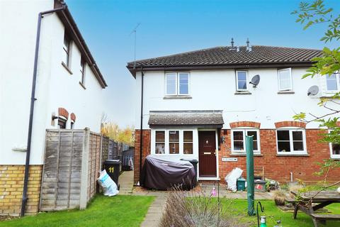 1 bedroom house to rent, Hurrell Down, Boreham