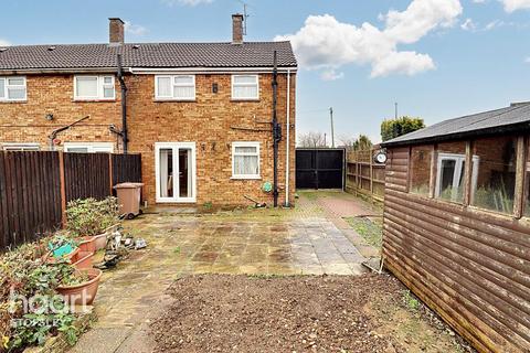 2 bedroom end of terrace house for sale, Mangrove Road, Luton