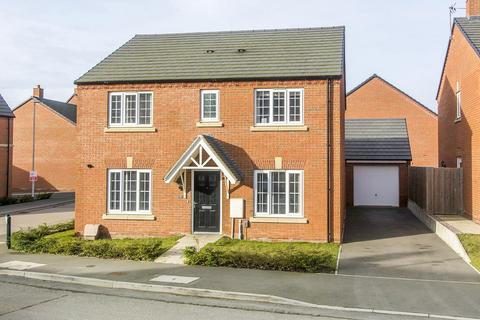 4 bedroom detached house to rent, Owen Way, Market Harborough