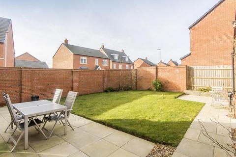 4 bedroom detached house to rent, Owen Way, Market Harborough