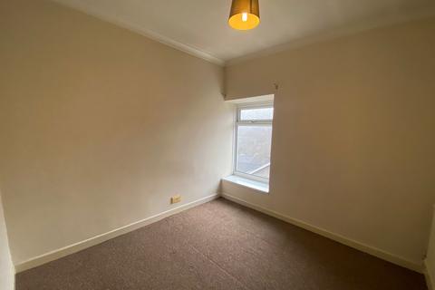 2 bedroom terraced house to rent, Nant-yr-Ychain Terrace, Pontycymer, Bridgend