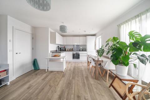 1 bedroom flat for sale, Meridian Way, Northam, Southampton, Hampshire, SO14