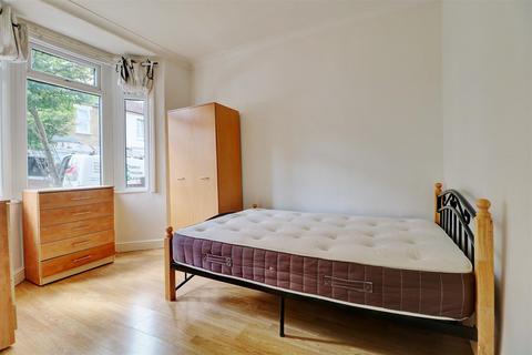 2 bedroom terraced house for sale, Pitchford Street | Stratford | E15