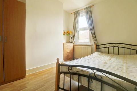 2 bedroom terraced house for sale, Pitchford Street | Stratford | E15