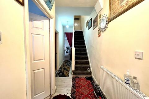 3 bedroom terraced house for sale, Barking Road, Plaistow, E13