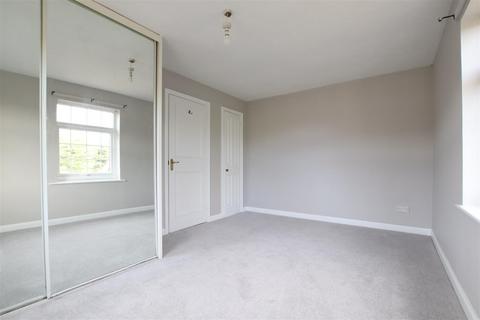 1 bedroom terraced house to rent, Woodfield Close, Tangmere