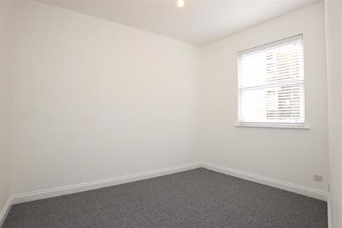 2 bedroom flat to rent, 7 Fountain Buildings, Bath BA1