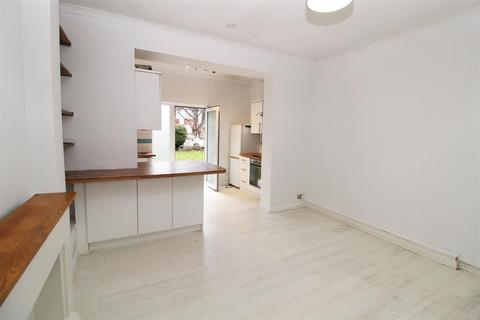 2 bedroom apartment for sale, Sherwood Park Road, Sutton