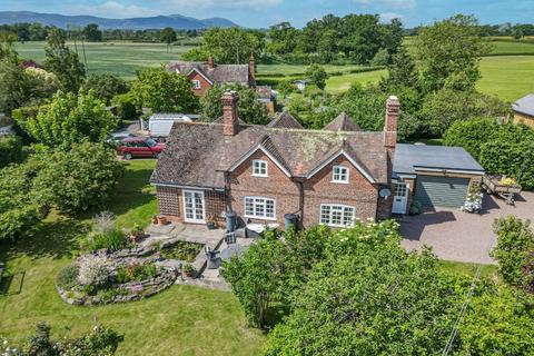 4 bedroom detached house for sale, Magnolia Cottage, Stanks Lane, Upton-Upon-Severn, Worcester, Worcestershire, WR8 0QU