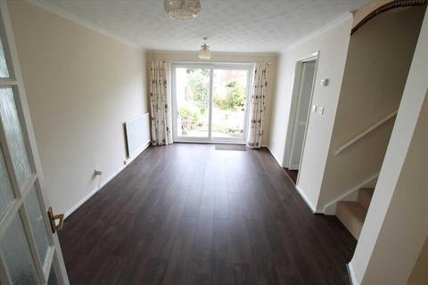 3 bedroom house to rent, Longcroft, Felixstowe IP11