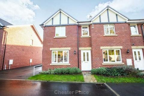 3 bedroom terraced house to rent, Blears Avenue, Nantwich CW5