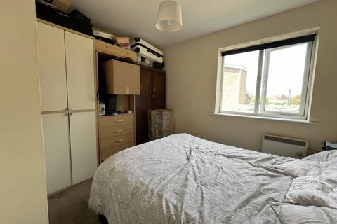 2 bedroom flat to rent, Langdale Grove, Corby