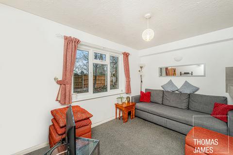 1 bedroom apartment for sale, Parr Close, London, N9