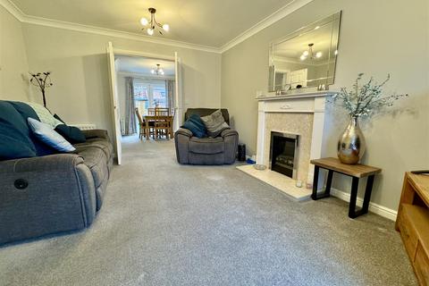 69 Brettas Park, Barnsley, S71 1XU