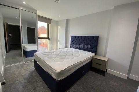 2 bedroom apartment to rent, Cheetham Hill Road, Manchester M4