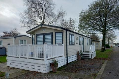 2 bedroom static caravan for sale, 65, Glenfield Leisure Park, Smallwood Hey Road PR3