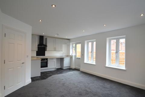 1 bedroom apartment to rent, The Beacons, Pickersleigh Avenue, Malvern, Worcestershire, WR14 2FH