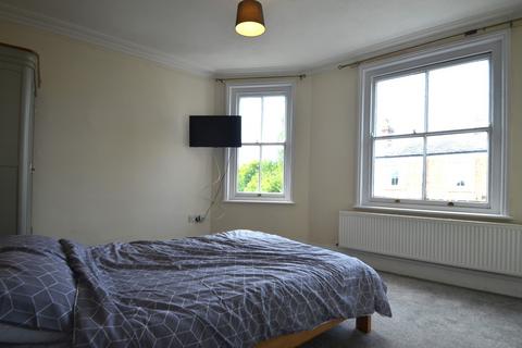 undefined, Available January 26 - 1 Room - Victoria Park Road, Malvern