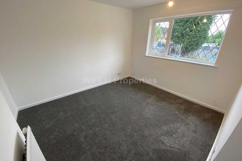 3 bedroom house to rent, Silverdale, Manchester M27