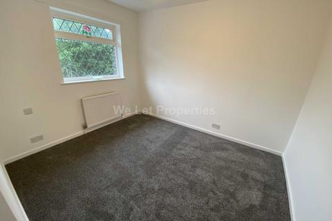 3 bedroom house to rent, Silverdale, Manchester M27