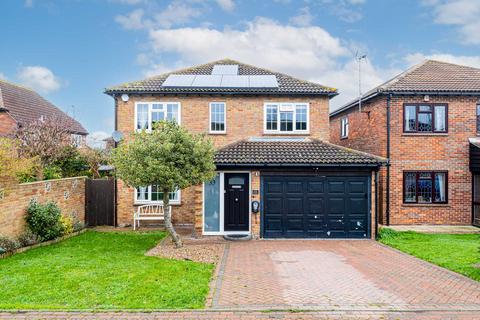 4 bedroom detached house for sale, Sandhill Road, Leigh-on-sea, SS9