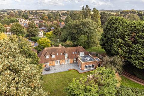 5 bedroom detached house for sale, Stevenage Road, Little Wymondley, Hitchin, SG4