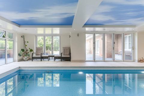 5 bedroom detached house for sale, Stevenage Road, Little Wymondley, Hitchin, SG4