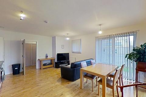 2 bedroom flat to rent, West Kilnacre, Edinburgh, Midlothian, EH7