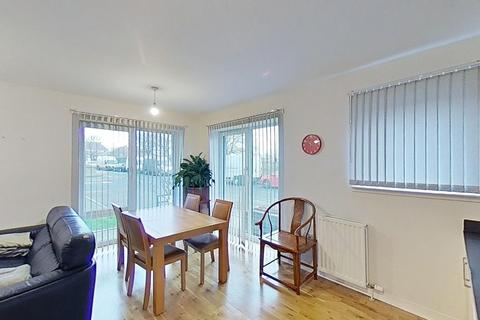 2 bedroom flat to rent, West Kilnacre, Edinburgh, Midlothian, EH7