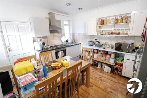 3 bedroom end of terrace house for sale, Claytonville Terrace, Crabtree Manorway North, Belvedere, DA17