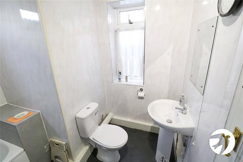 3 bedroom end of terrace house for sale, Claytonville Terrace, Crabtree Manorway North, Belvedere, DA17