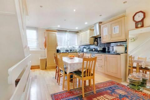 4 bedroom house to rent, Clement Close, London NW6