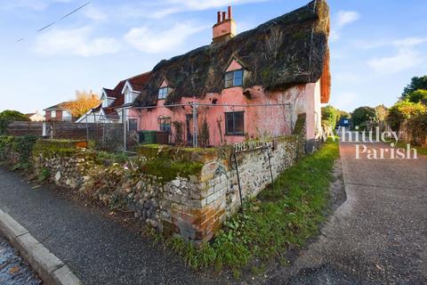 3 bedroom property with land for sale, Garboldisham Road, Norwich NR16