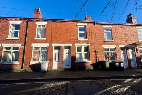 3 bedroom terraced house to rent, Chambers Street, Crewe, CW2