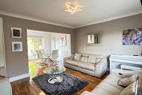 17 Rowley Lane, Borehamwood, WD6 5PA