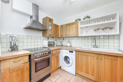 1 bedroom flat for sale, Woodgate Drive, London SW16