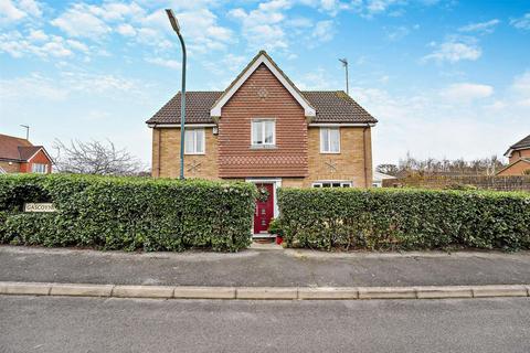 4 bedroom detached house for sale, Gascoyne Close, Bearsted, Maidstone