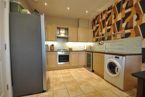 4 bedroom terraced house for sale, Clickers Drive, Northampton