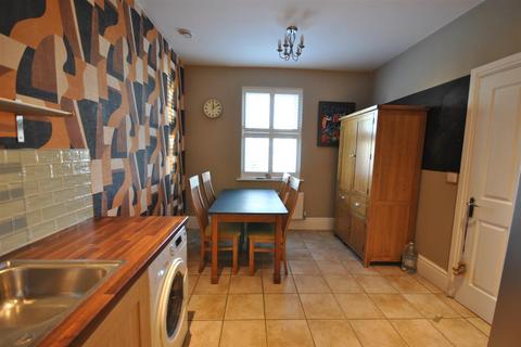 4 bedroom terraced house for sale, Clickers Drive, Northampton