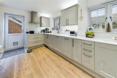 29 Betjeman Close, Higham Ferrers, Rushden, NN10 8NR