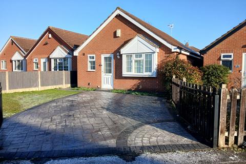 2 bedroom bungalow for sale, 10 St. Andrews Close, Nottingham, NG6