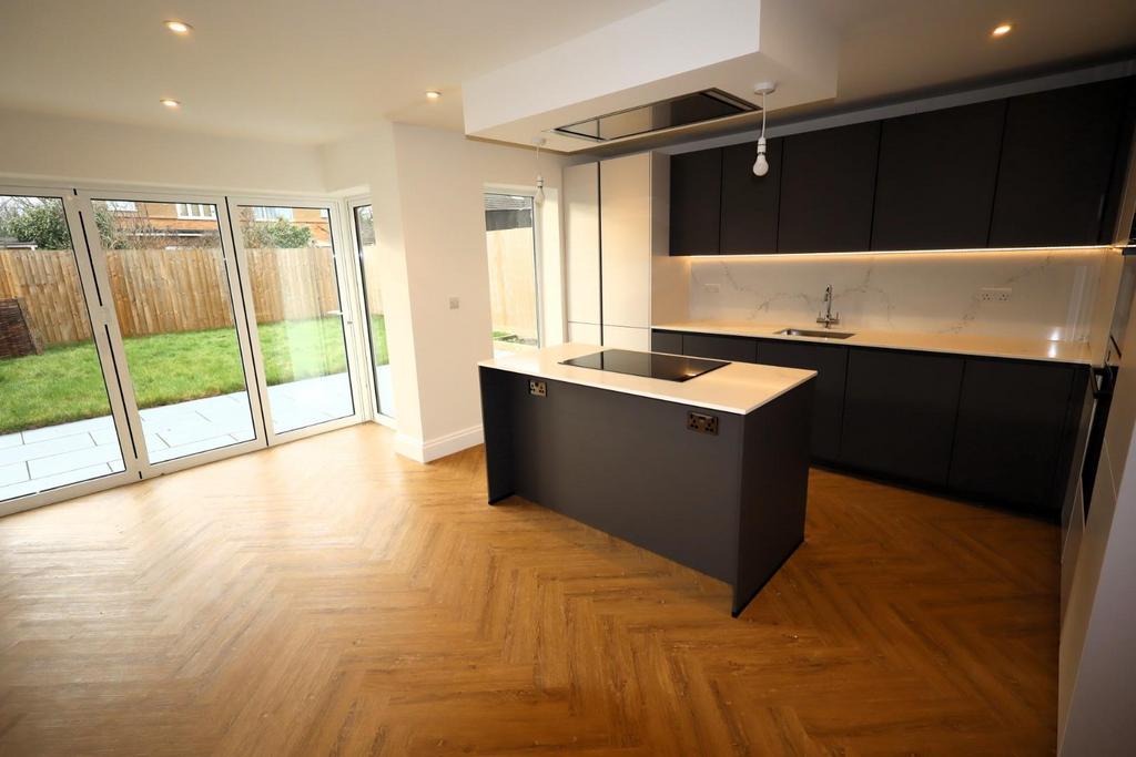 Kitchen/Family Room